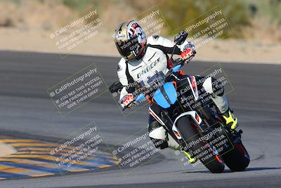 media/Dec-18-2022-SoCal Trackdays (Sun) [[8099a50955]]/Turn 10 (140pm)/